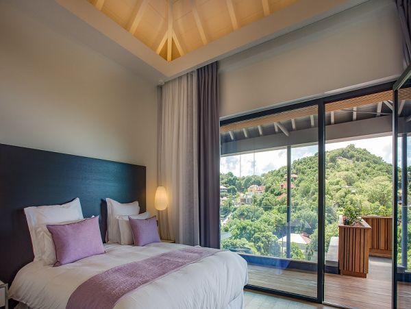 St. Barts Home 985601