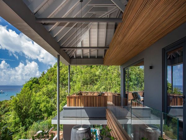 St. Barts Home 985601
