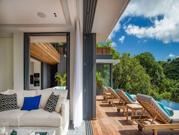 St. Barts Home 985601