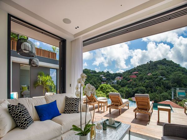 St. Barts Home 985601