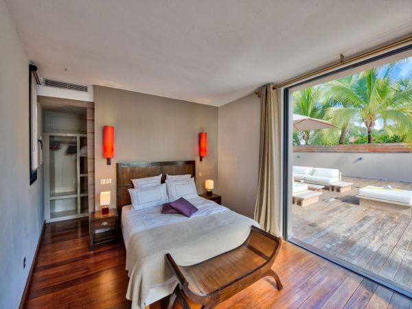 St. Barts Home 985602