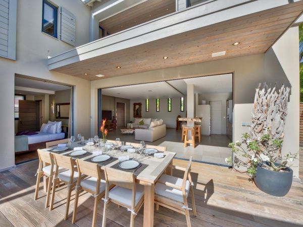 St. Barts Home 985602