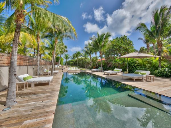 St. Barts Home 985602