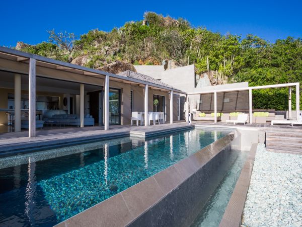St. Barts Home 985603