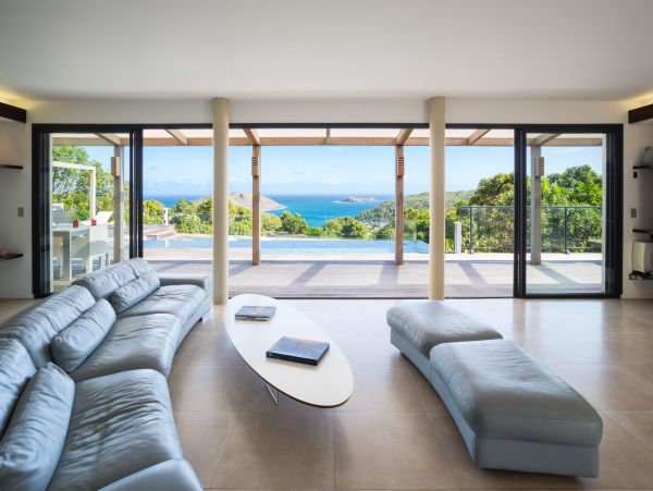 St. Barts Home 985603