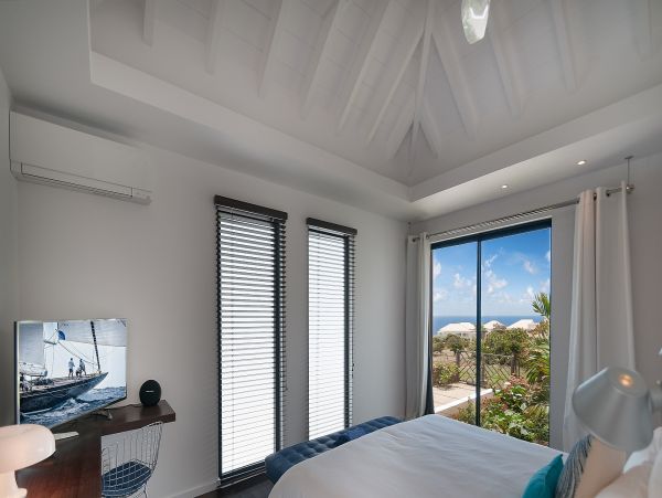 St. Barts Home 985604