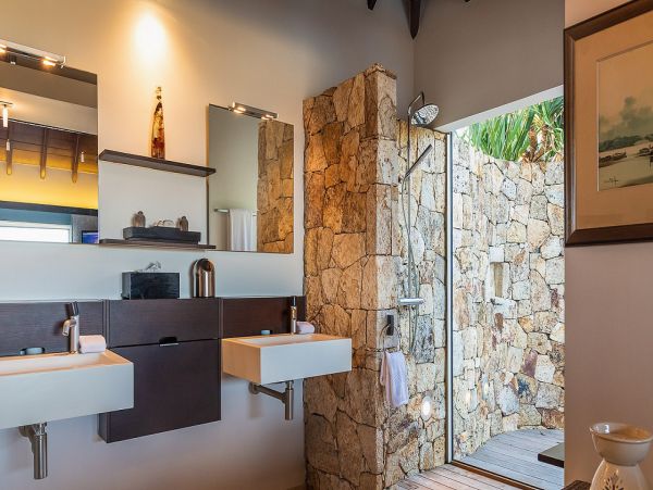 St. Barts Home 985605