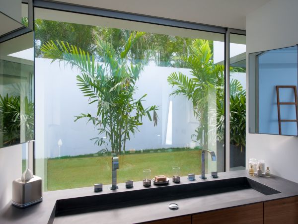 St. Barts Home 985606