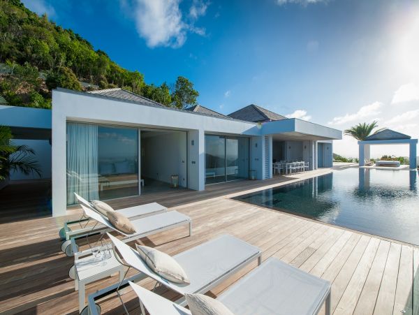 St. Barts Home 985606