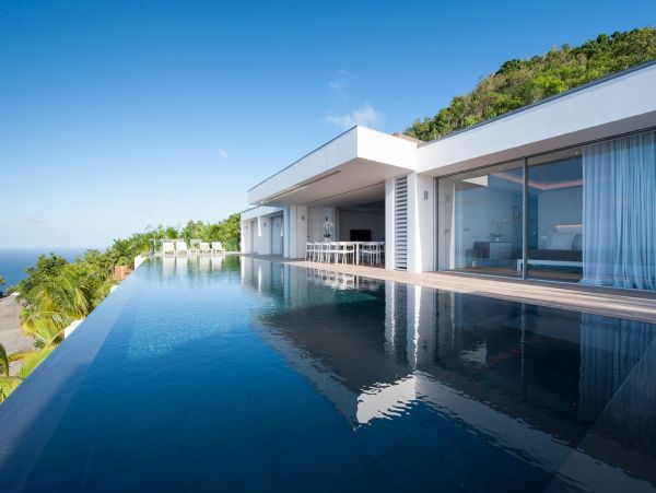 St. Barts Home 985606