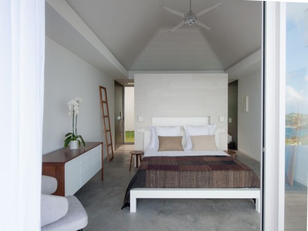 St. Barts Home 985606