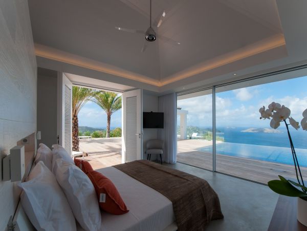St. Barts Home 985606