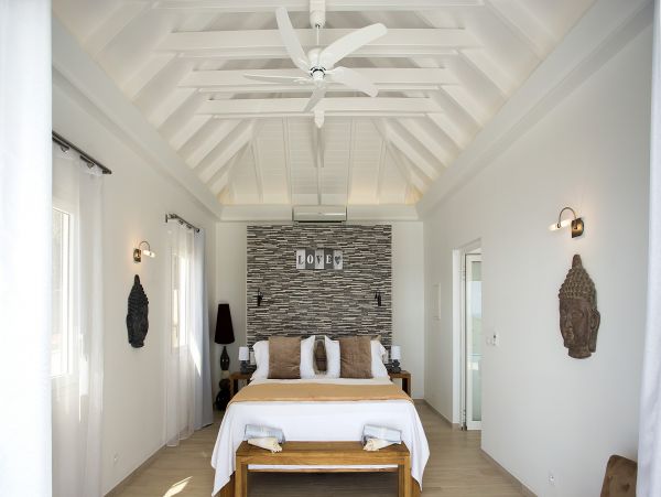 St. Barts Home 985607