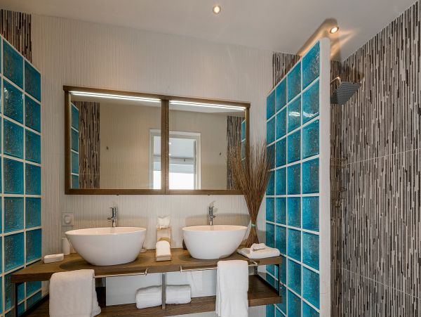 St. Barts Home 985607
