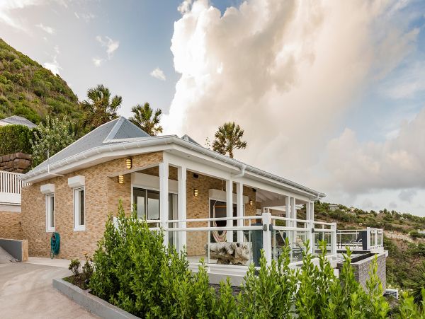St. Barts Home 985607