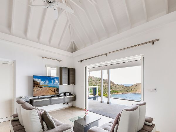 St. Barts Home 985607