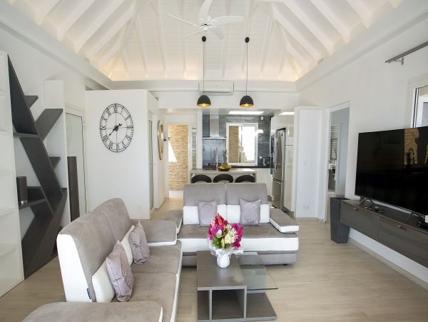 St. Barts Home 985607