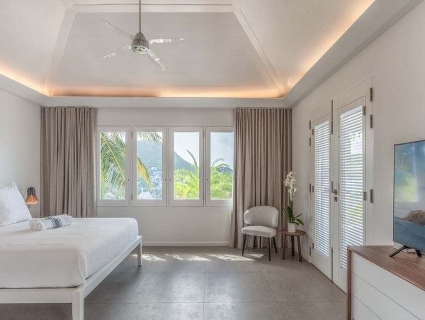 St. Barts Home 985608
