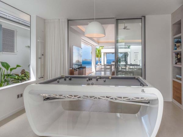 St. Barts Home 985608