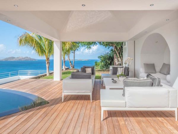 St. Barts Home 985608