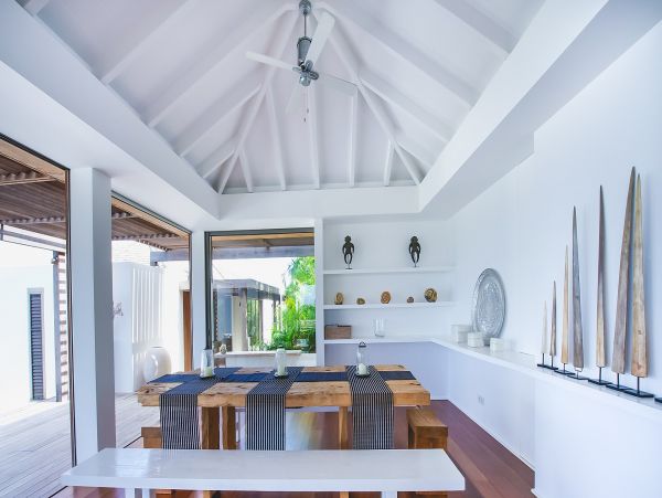 St. Barts Home 985609