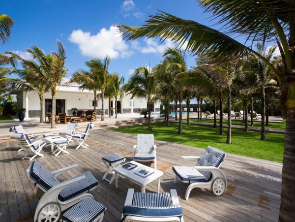 St. Barts Home 985610