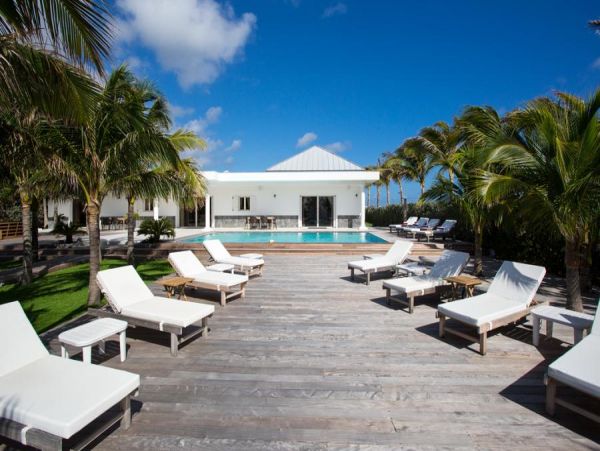St. Barts Home 985610