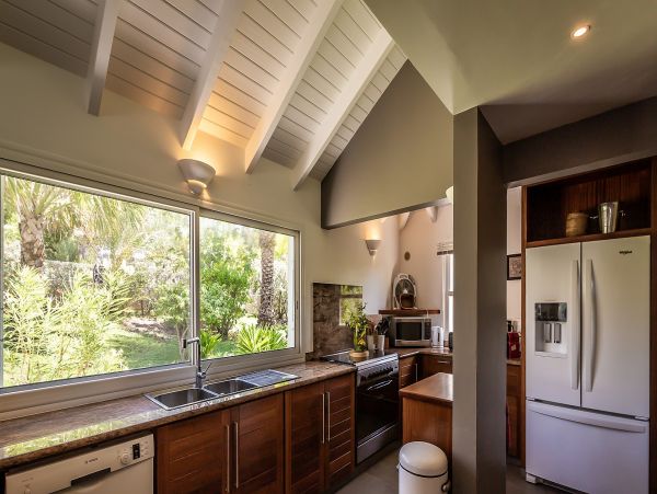 St. Barts Home 985611