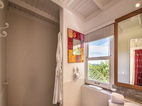 St. Barts Home 985611