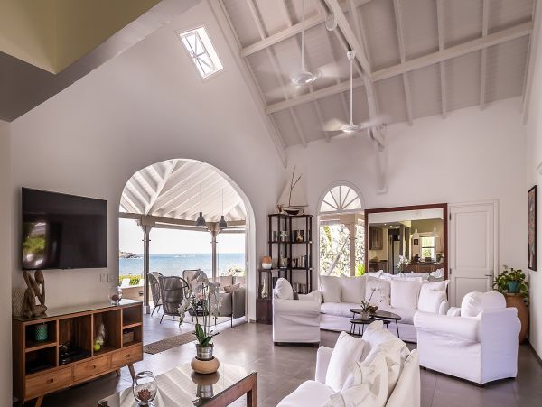 St. Barts Home 985611