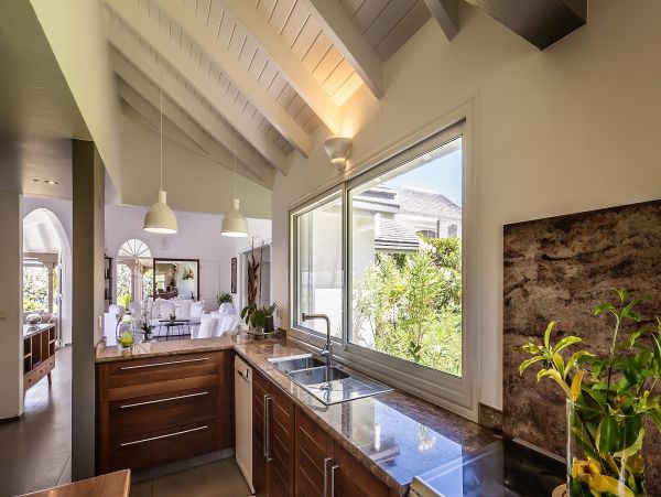 St. Barts Home 985611