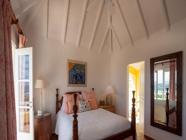 St. Barts Home 985613