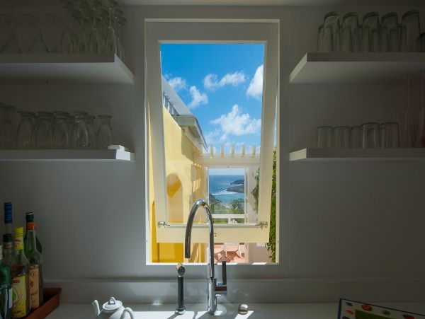 St. Barts Home 985613