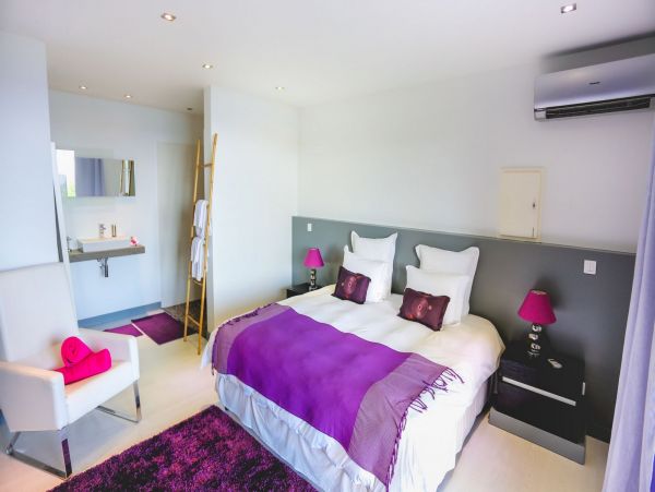 St. Barts Home 985614