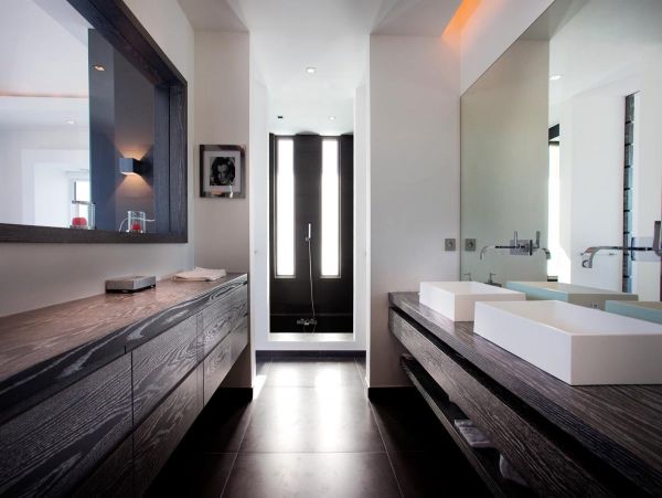 St. Barts Home 985615