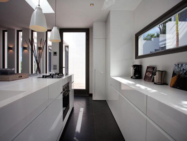 St. Barts Home 985615