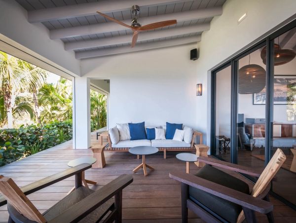 St. Barts Home 985616
