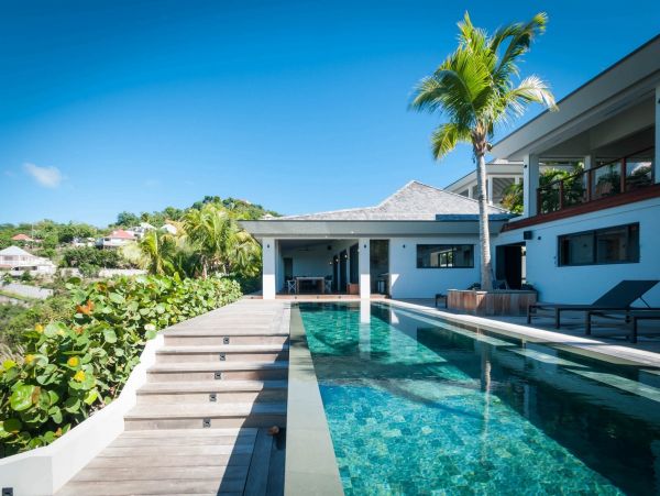 St. Barts Home 985616