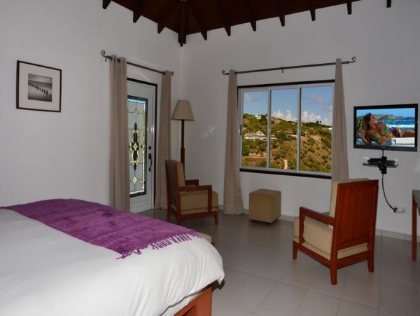 St. Barts Home 985618