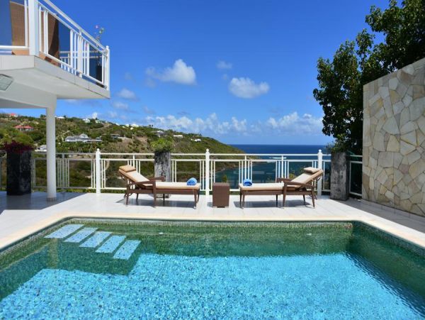 St. Barts Home 985618