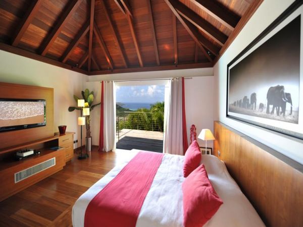 St. Barts Home 985620