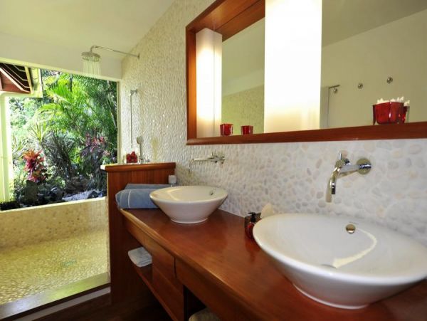 St. Barts Home 985620