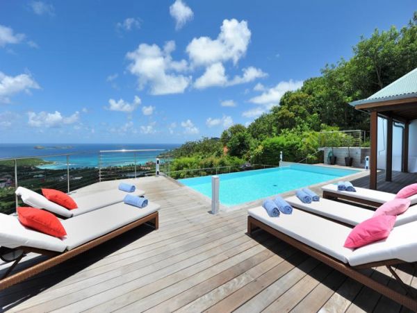 St. Barts Home 985620