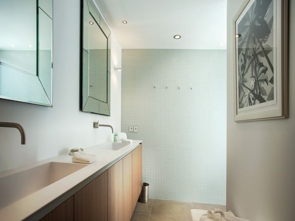 St. Barts Home 985621
