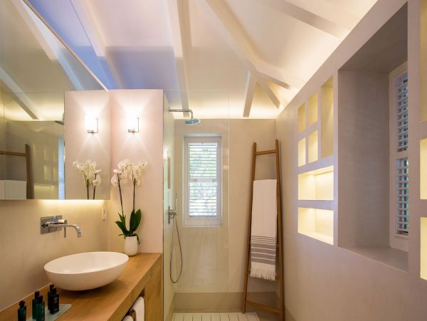St. Barts Home 985622