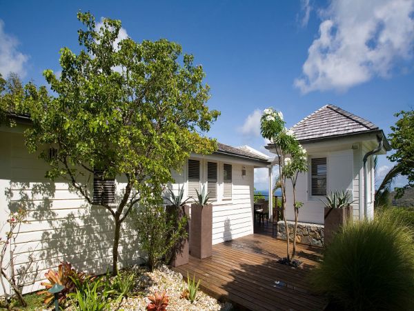St. Barts Home 985622