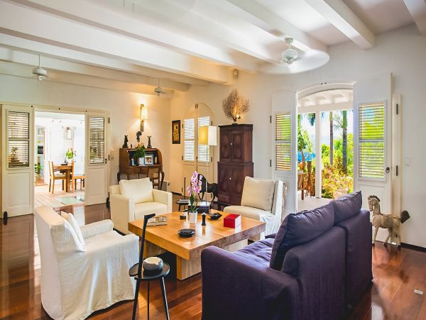 St. Barts Home 985622