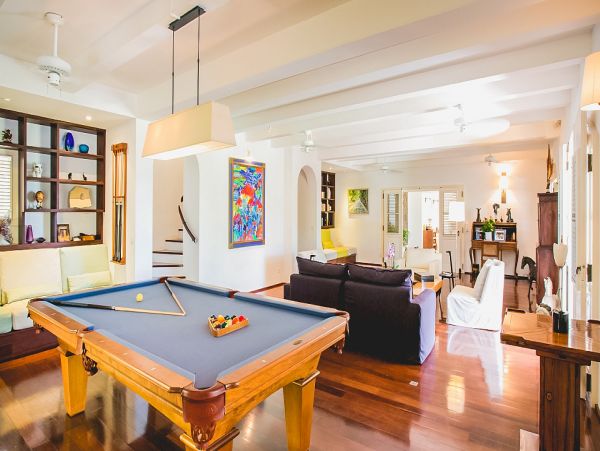 St. Barts Home 985622
