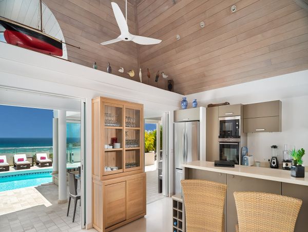 St. Barts Home 985623