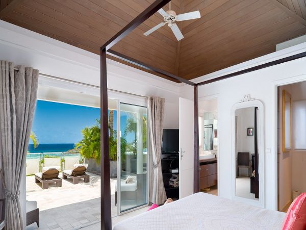 St. Barts Home 985623